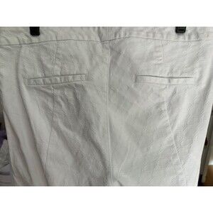 Lilly Pulitzer women's white pants with pattern, size 10